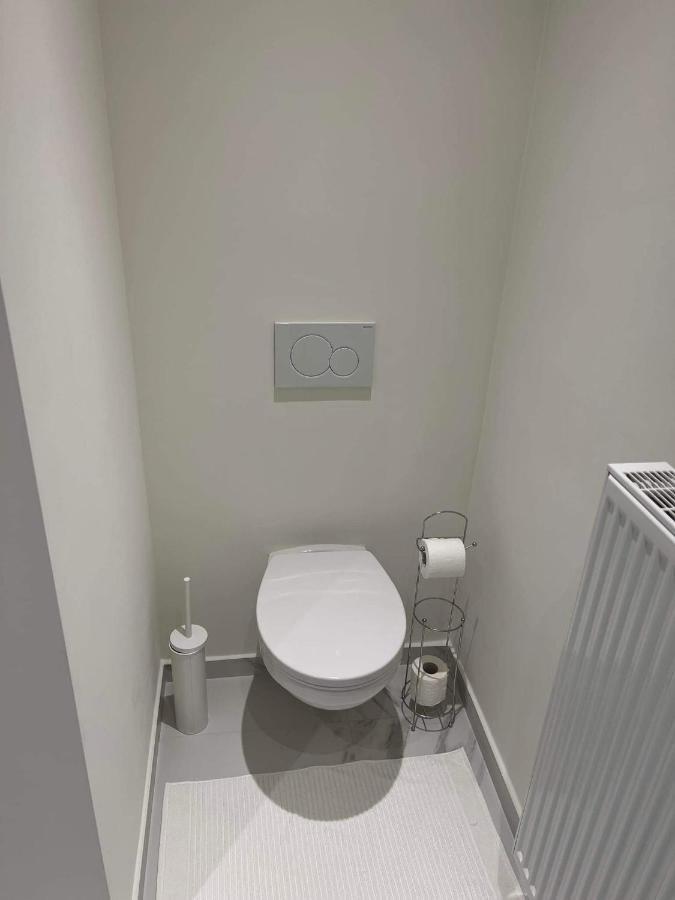Prachtige Kamer In Centrum Brugge Met Badkamer ! ภายนอก รูปภาพ