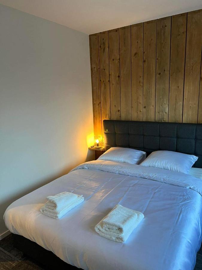 Prachtige Kamer In Centrum Brugge Met Badkamer ! ภายนอก รูปภาพ