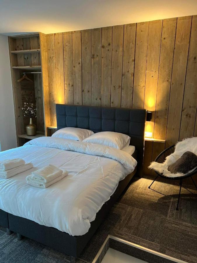 Prachtige Kamer In Centrum Brugge Met Badkamer ! ภายนอก รูปภาพ