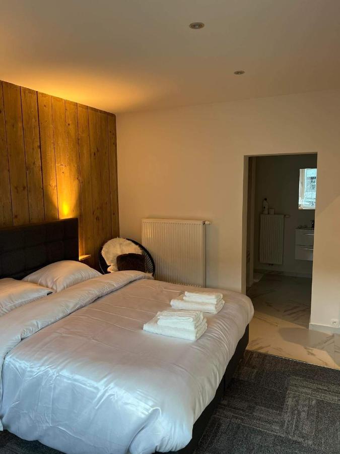 Prachtige Kamer In Centrum Brugge Met Badkamer ! ภายนอก รูปภาพ