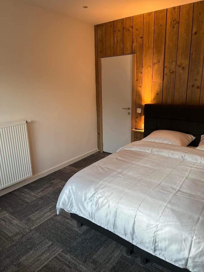 Prachtige Kamer In Centrum Brugge Met Badkamer ! ภายนอก รูปภาพ
